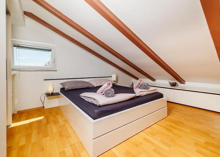 דירה Victoria דראמליי