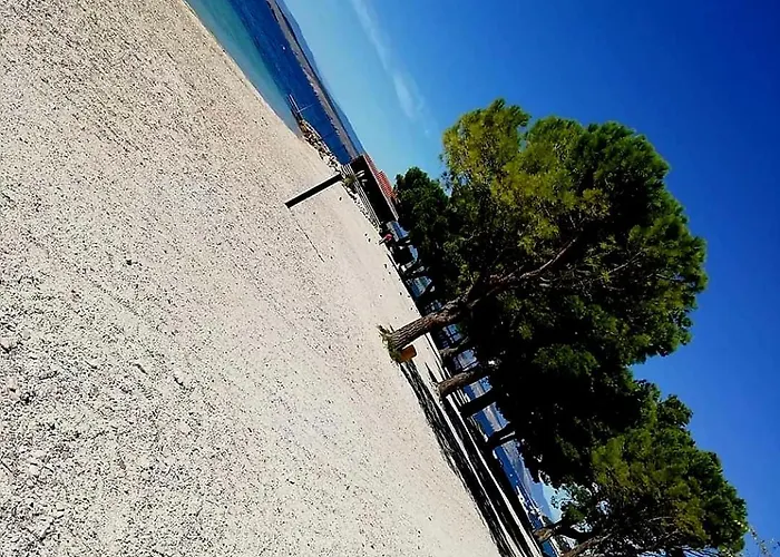 Victoria *